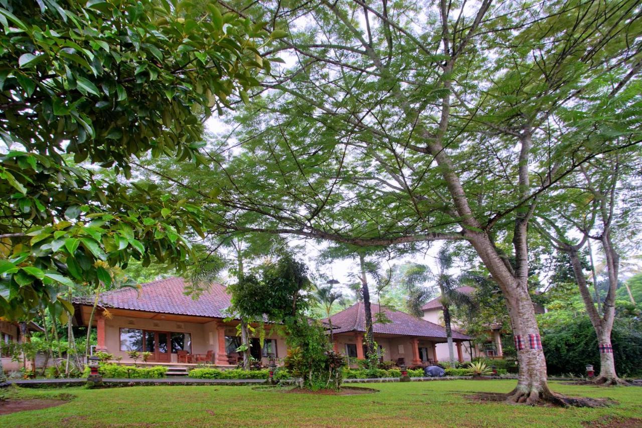 Mahagiri Resort & Restaurant Menanga Exterior photo